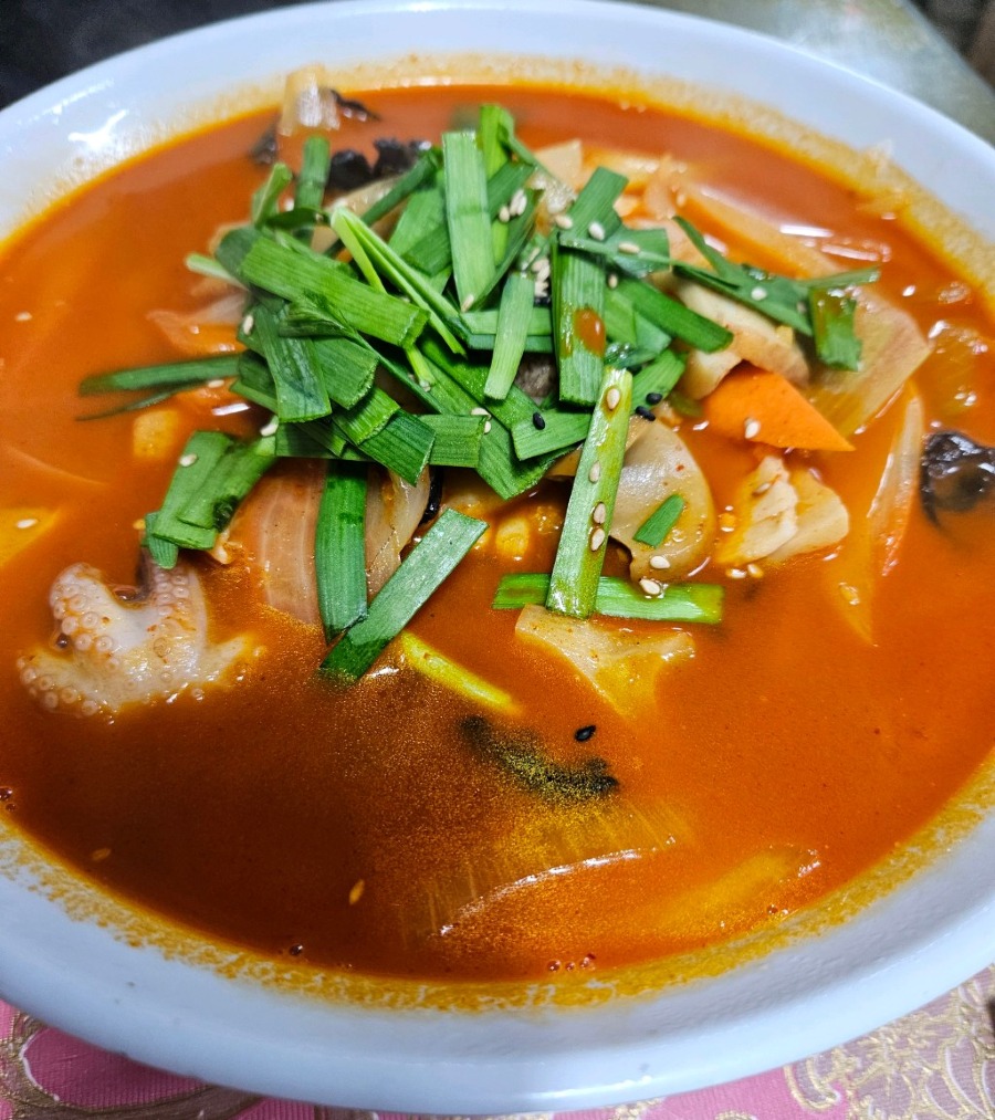 다운로드 (1) (1).jpg